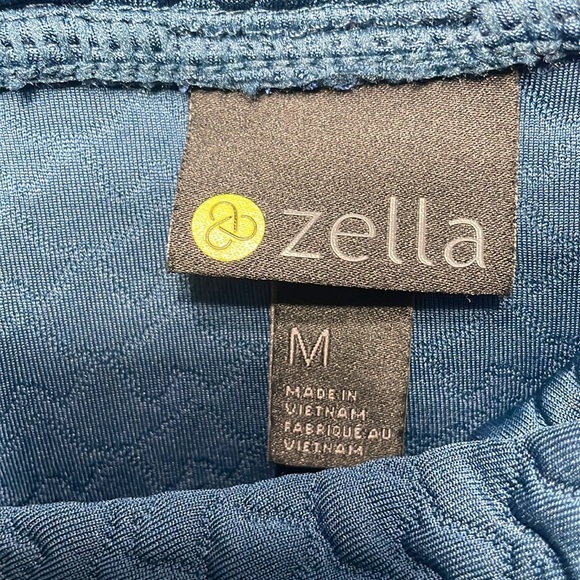 Zella Cozy Blue Textured Hoodie - Picture 7 of 7